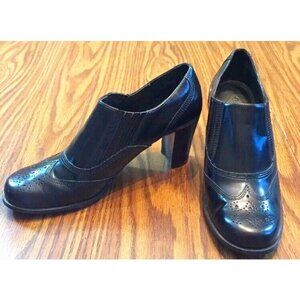 Etienne Aigner Nessie‎ Womens Shoe Ankle Boot SZ 7.5 M Dark Brown Brogue On Toes